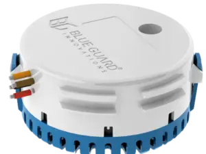 Nærbilde av Blue Guard BG-SW solid state automatisk lensebryter for båt uten bevegelige deler