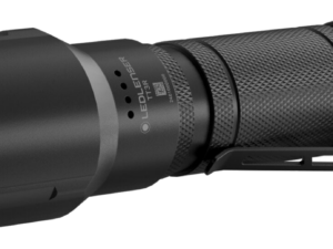 Ledlenser TT3R – taktisk lommelykt 1900 lm med rødt & blått signallys – Sikkerhet Om Bord